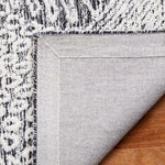 Safavieh Ebony 105 Rug, EBN105 - Black / Ivory