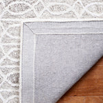 Safavieh Ebony 107 Rug, EBN107 - Natural / Ivory