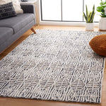Safavieh Ebony 110 Rug, EBN110 - Black / Ivory