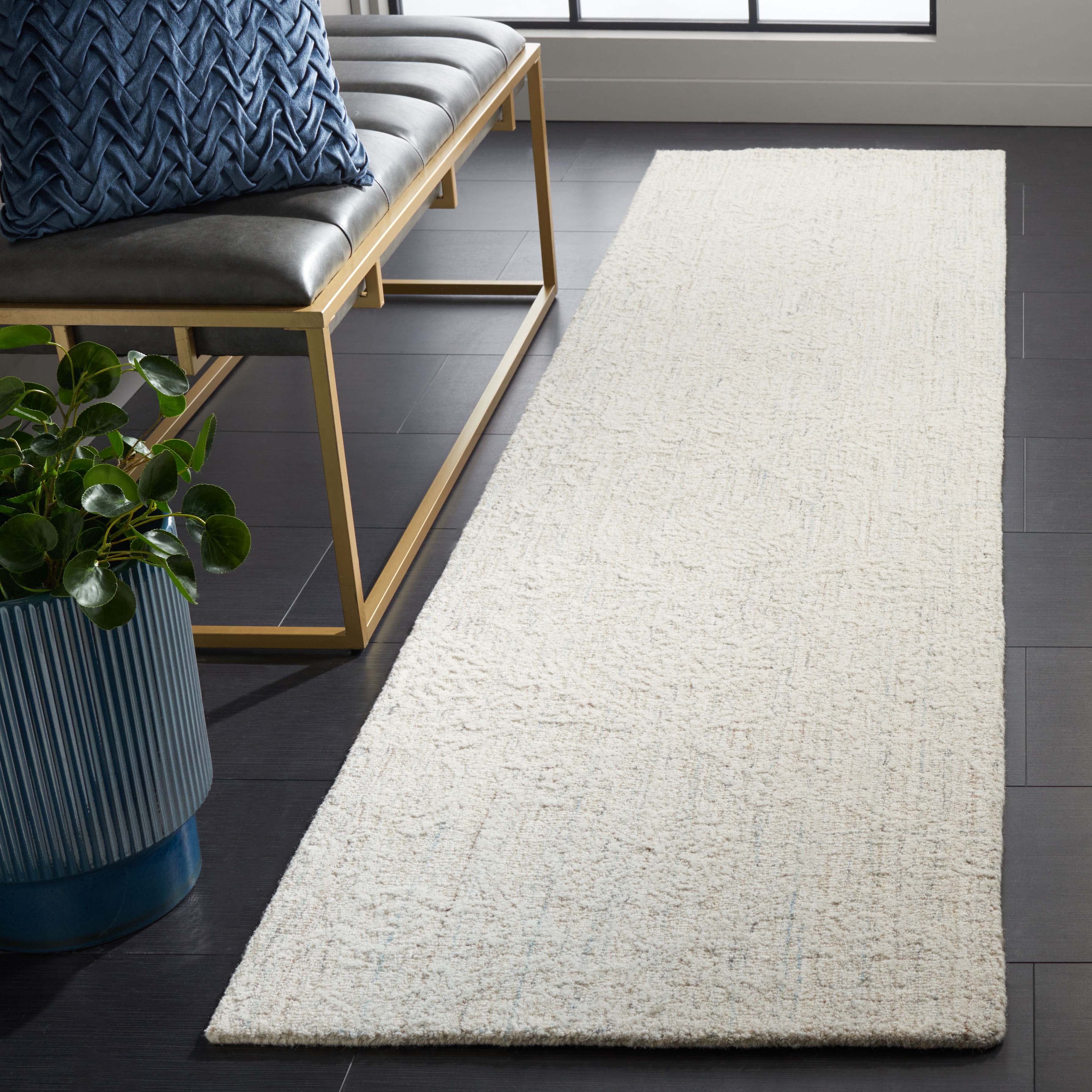Safavieh Ebony 111 Rug, EBN111 - Blue / Ivory