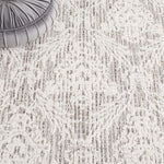 Safavieh Ebony 112 Rug, EBN112 - Grey / Ivory