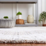 Safavieh Ebony 113 Rug, EBN113 - Brown / Ivory