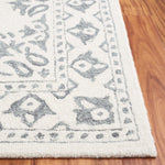 Safavieh Ebony 650 Rug, EBN650 - Ivory / Grey
