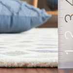 Safavieh Ebony 656 Rug, EBN656 - Ivory / Grey