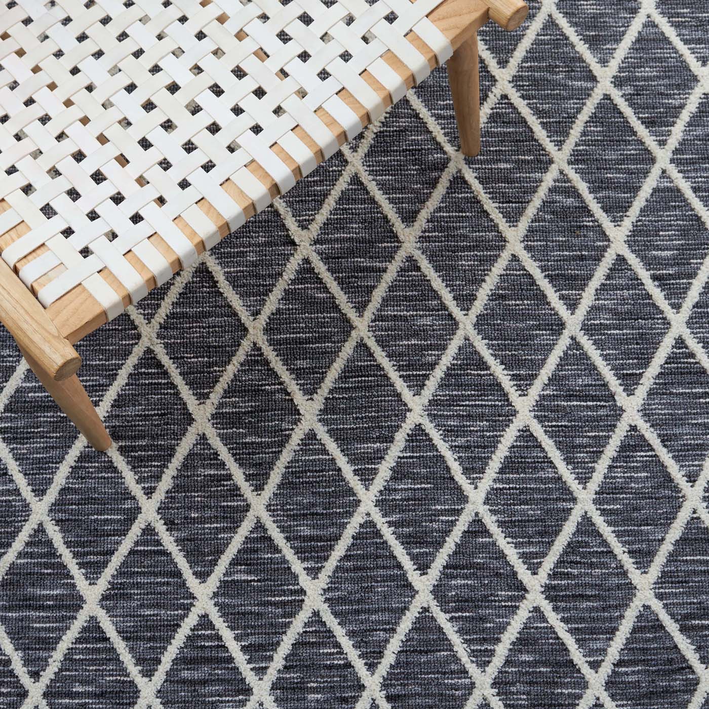 Safavieh Easy Care 112 Rug, ECR112 - Grey / Ivory