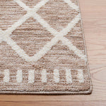 Safavieh Easy Care 116 Rug, ECR116 - Beige / Ivory
