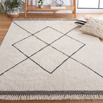 Safavieh Easy Care 210 Rug, ECR210 - Ivory / Black