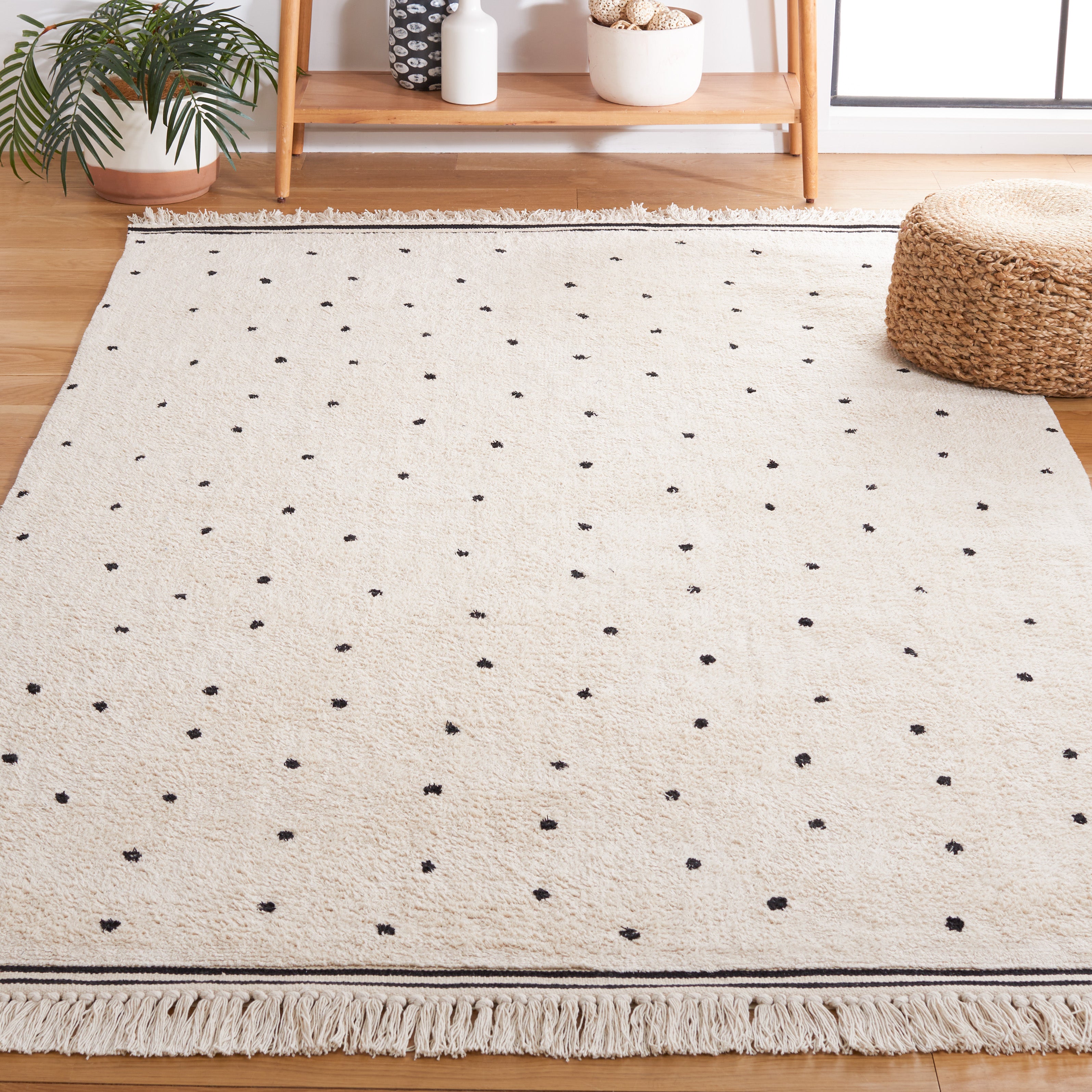 Safavieh Easy Care 212 Rug, ECR212 - Ivory / Black