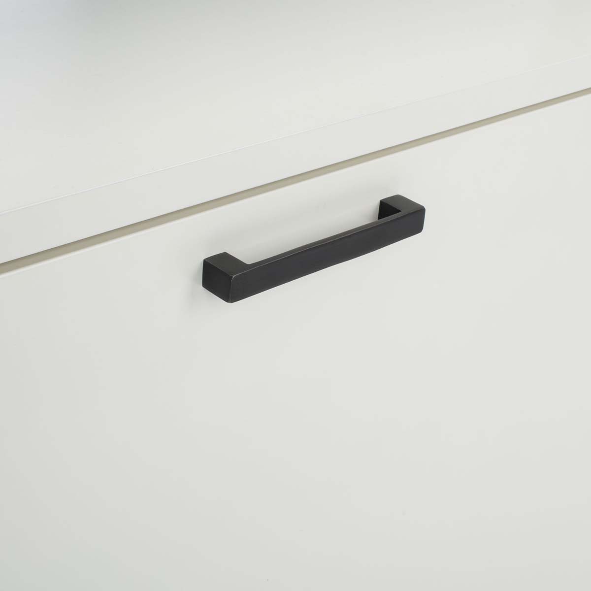 Safavieh Vlad 3 Shelf 1 Door Etagere , ETG9405 - White