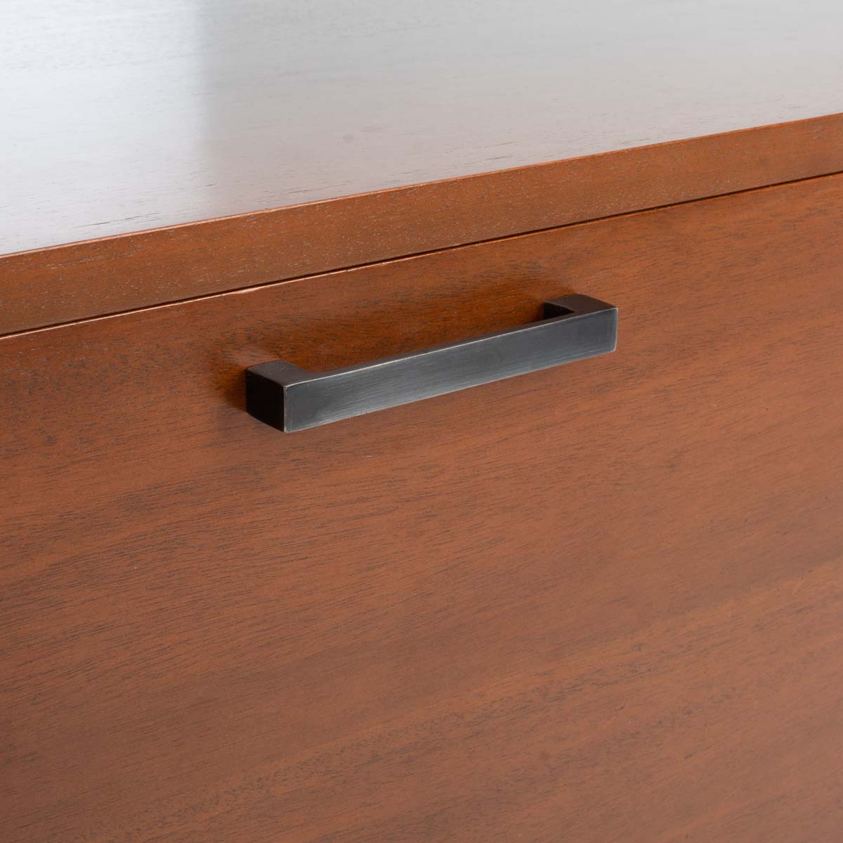 Safavieh Vlad 3 Shelf 1 Door Etagere , ETG9405 - Honey Brown / Charcoal