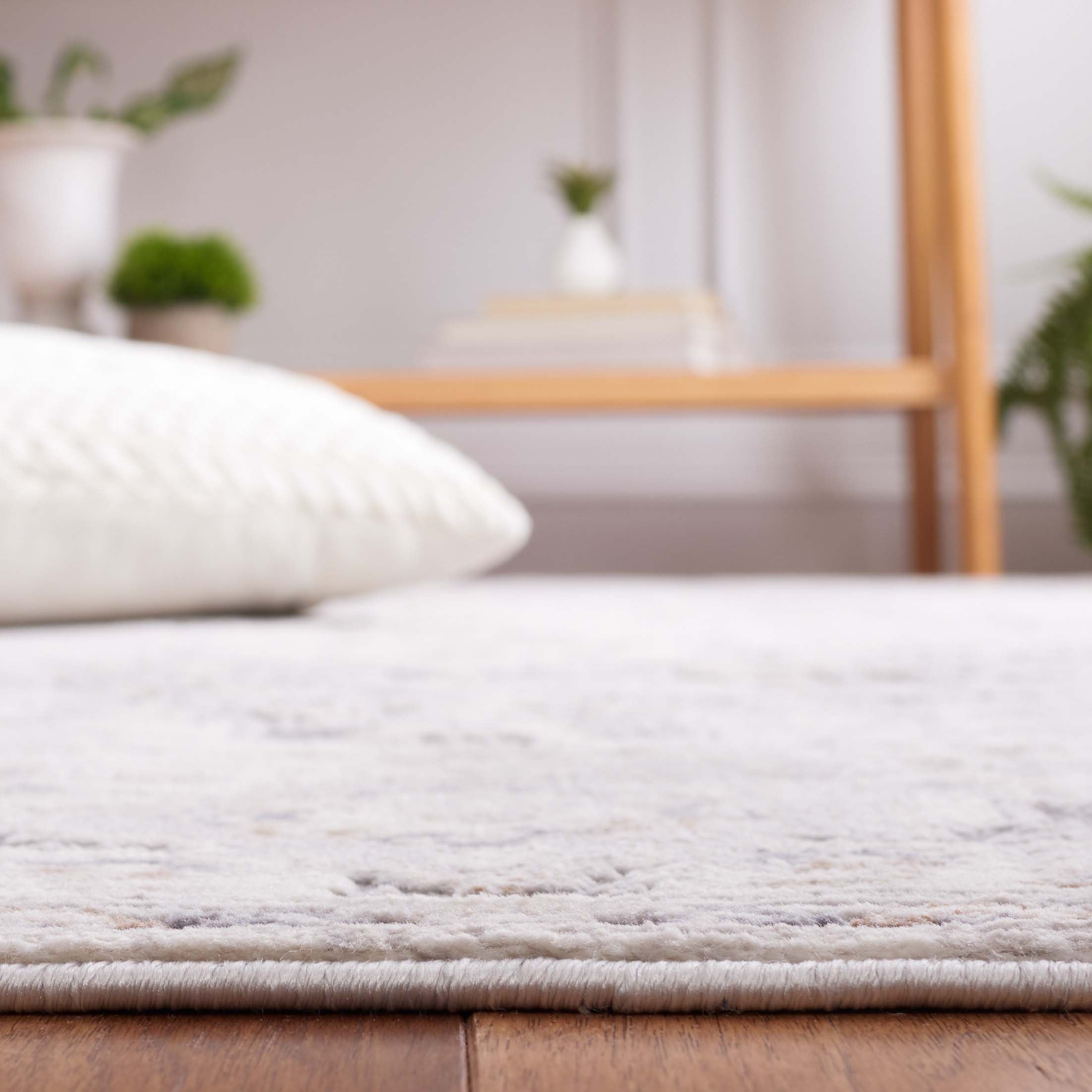 Safavieh Eternal 206 Rug, ETL206 - Grey / Ivory