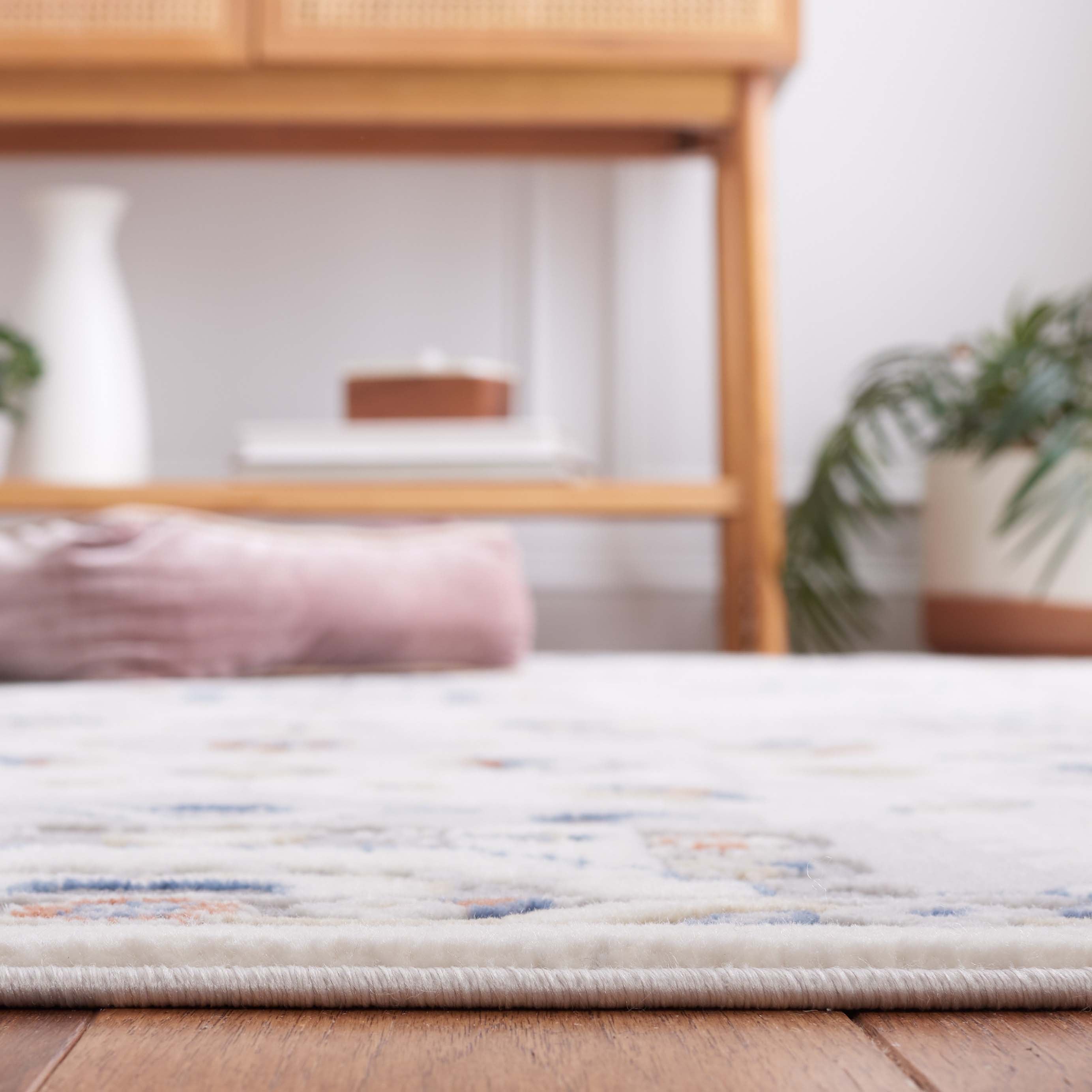 Safavieh Eternal 226 Rug, ETL226 - Ivory / Grey