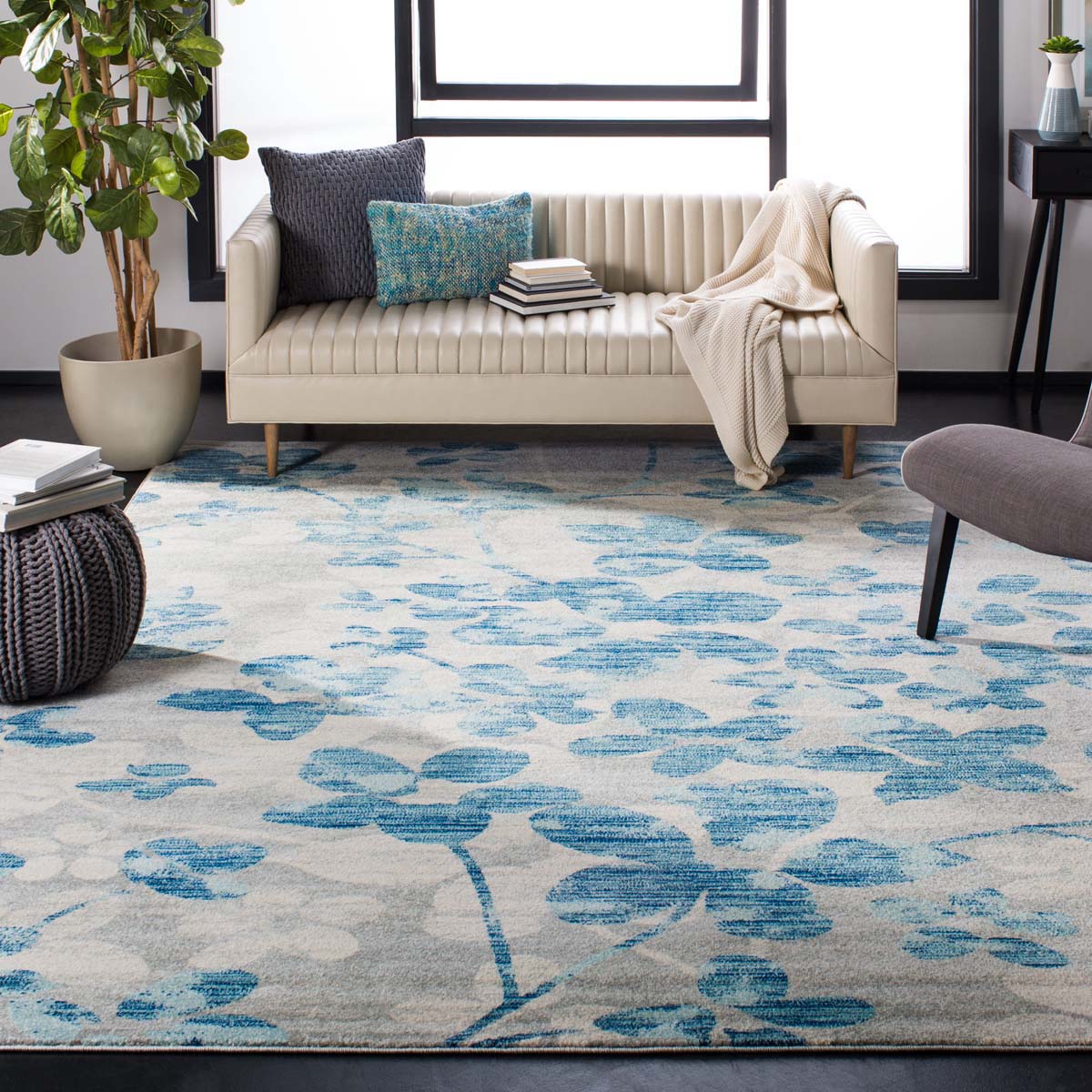 Safavieh Evoke 236 Rug, EVK236 - Grey / Light Blue