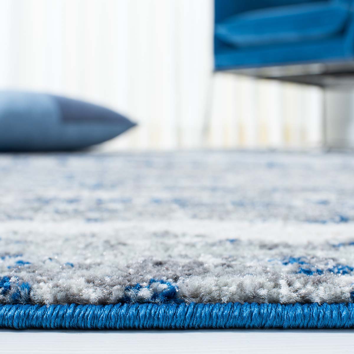 Safavieh Evoke 272 Rug, Blue, EVK272 - Dark Blue / Grey