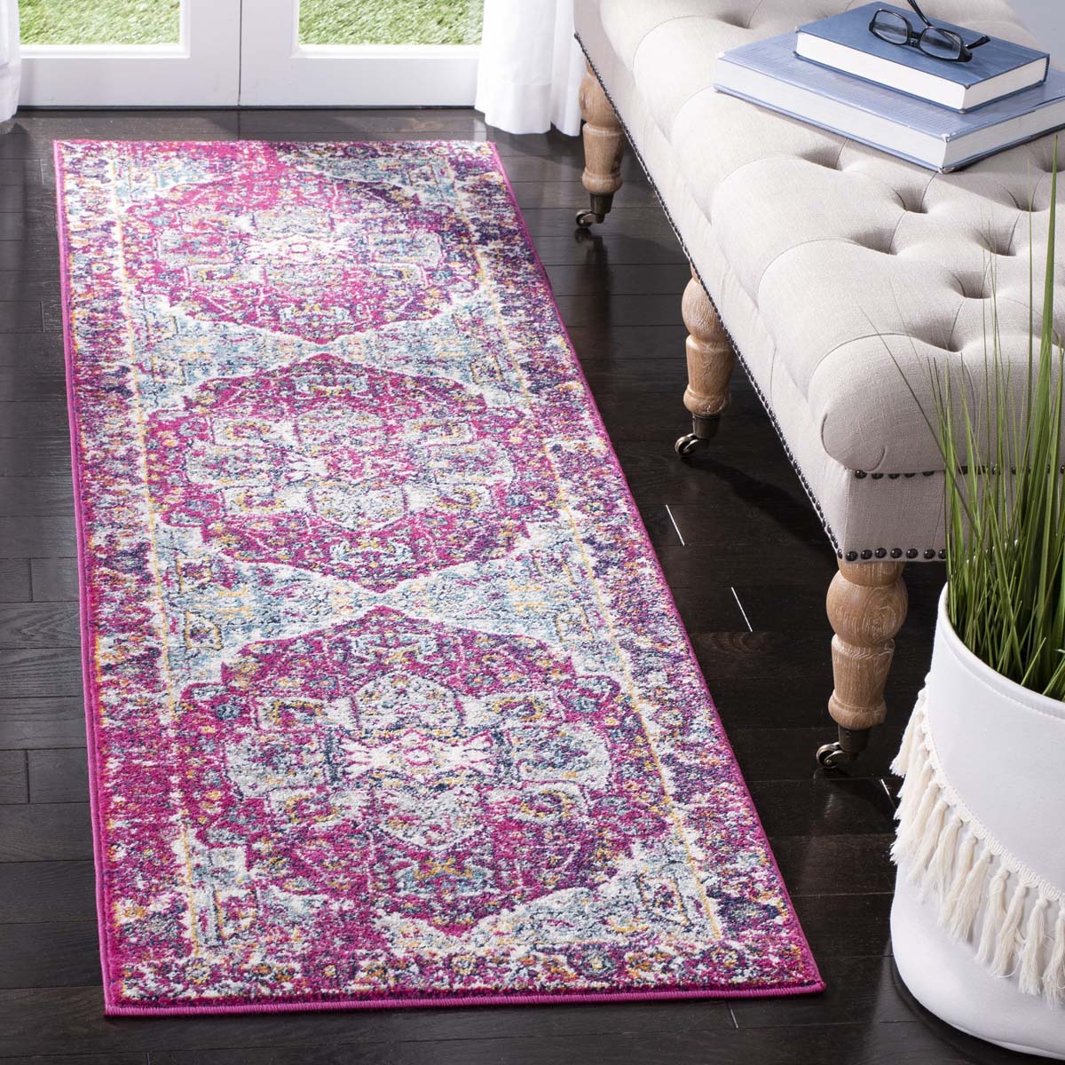 Safavieh Evoke 275 Rug, Fuchsia, EVK275 - Fuchsia / Ivory