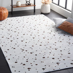 Safavieh Faux Hide 502 Rug, FAH502 - Ivory / Black