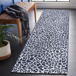 Safavieh Faux Hide 505 Rug, FAH505 - Ivory / Black