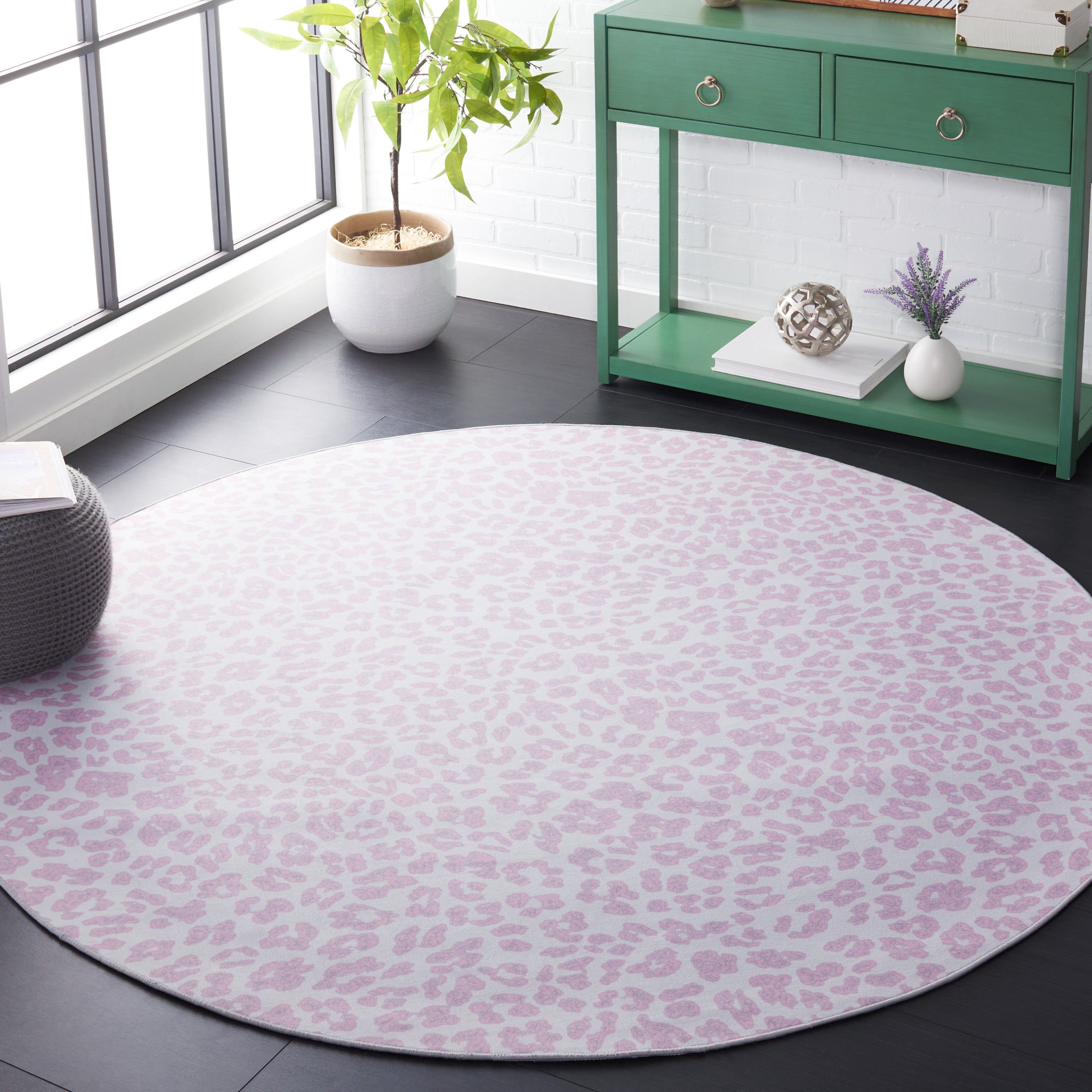 Safavieh Faux Hide 505 Rug, FAH505 - Ivory / Pink