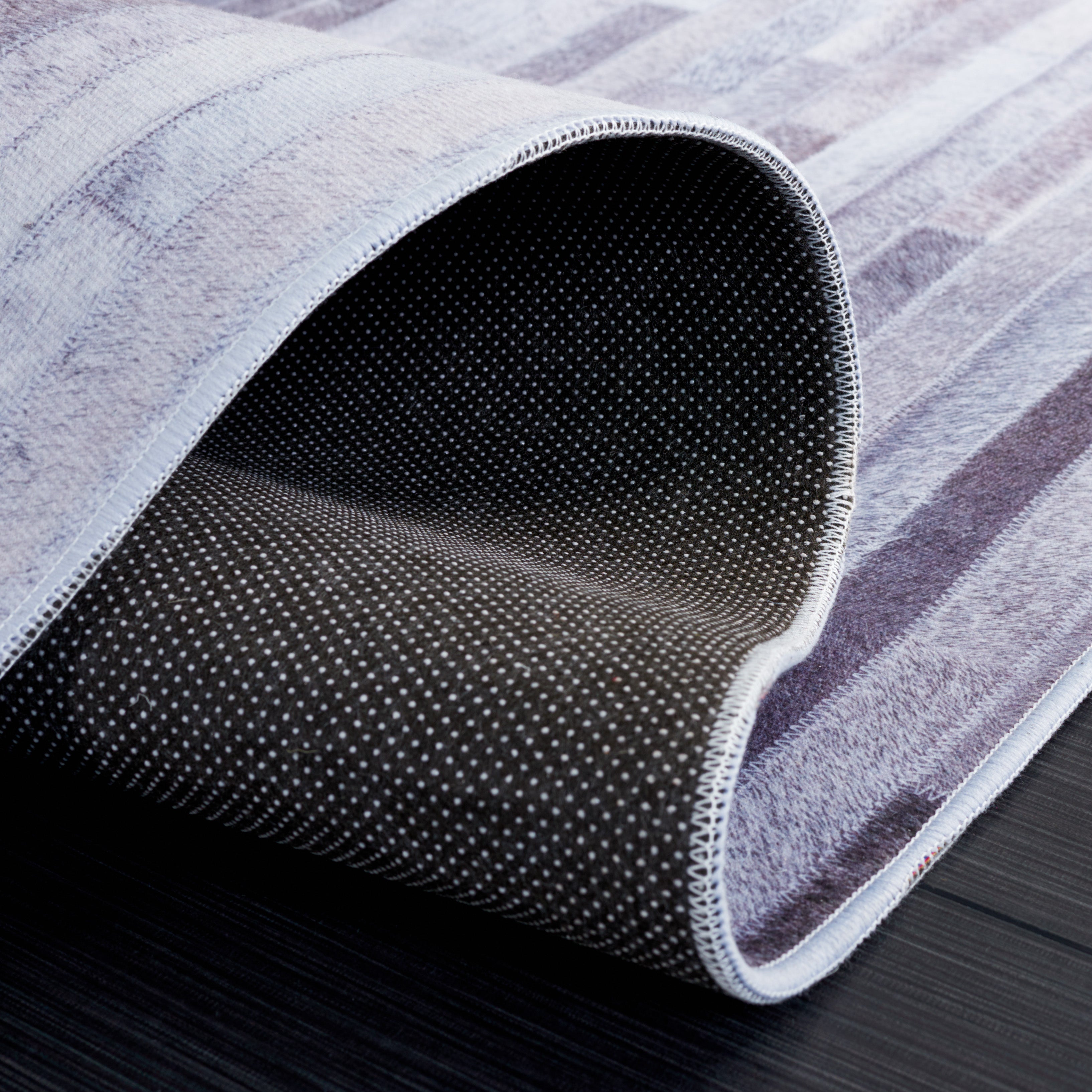 Safavieh Faux Hide 510 Rug, FAH510 - Ivory / Light Grey