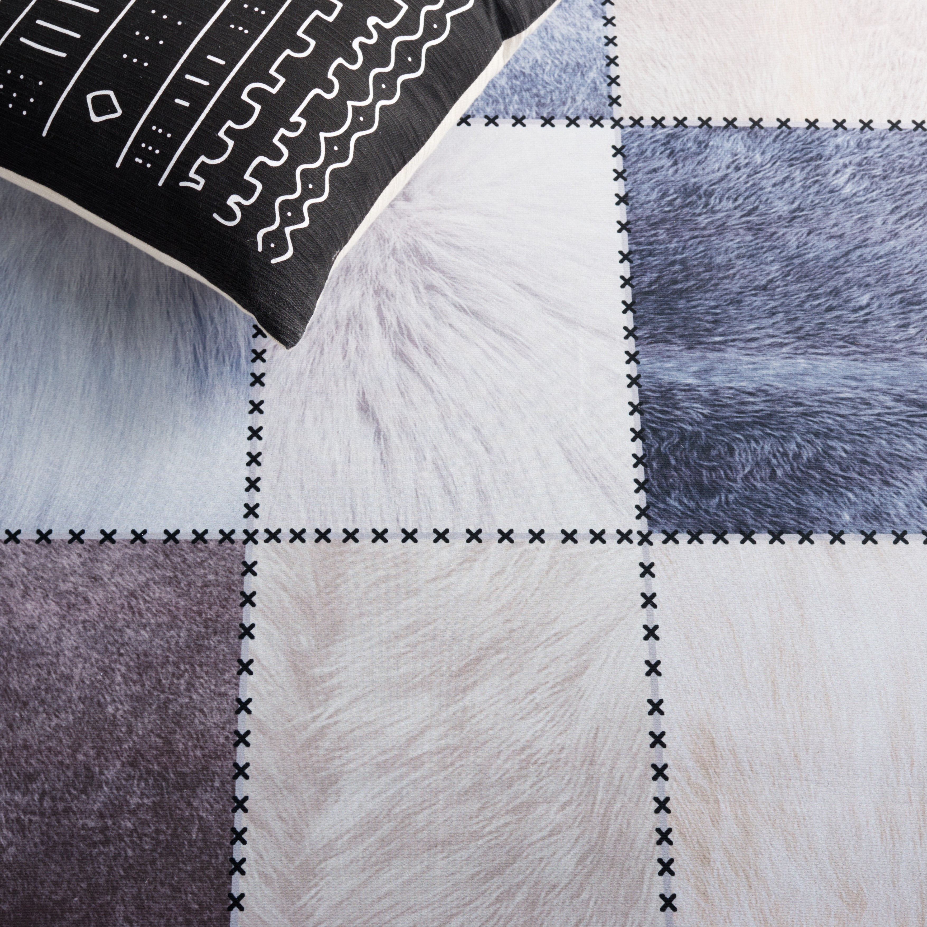 Safavieh Faux Hide 519 Rug, FAH519 - Beige / Grey