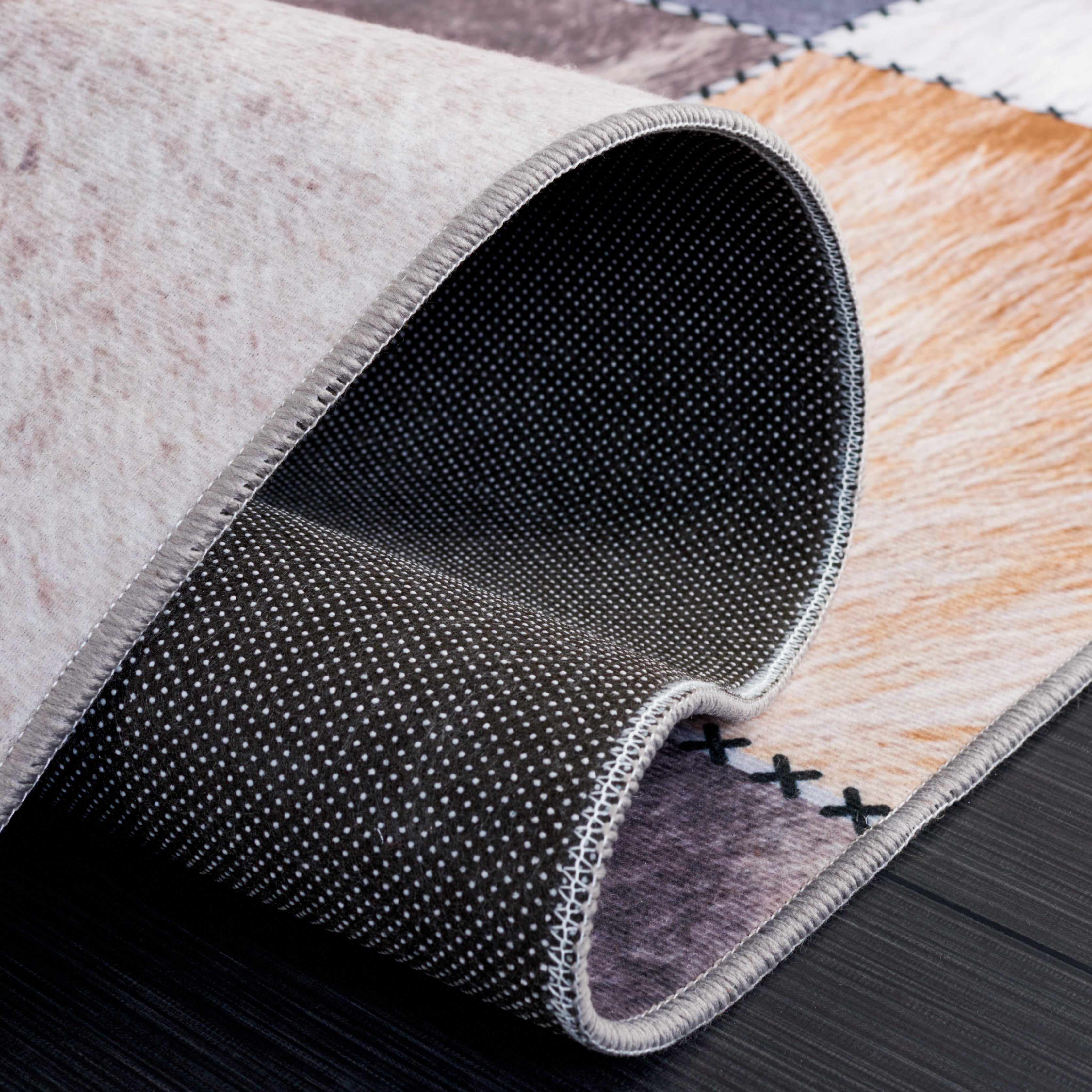 Safavieh Faux Hide 519 Rug, FAH519 - Beige / Brown