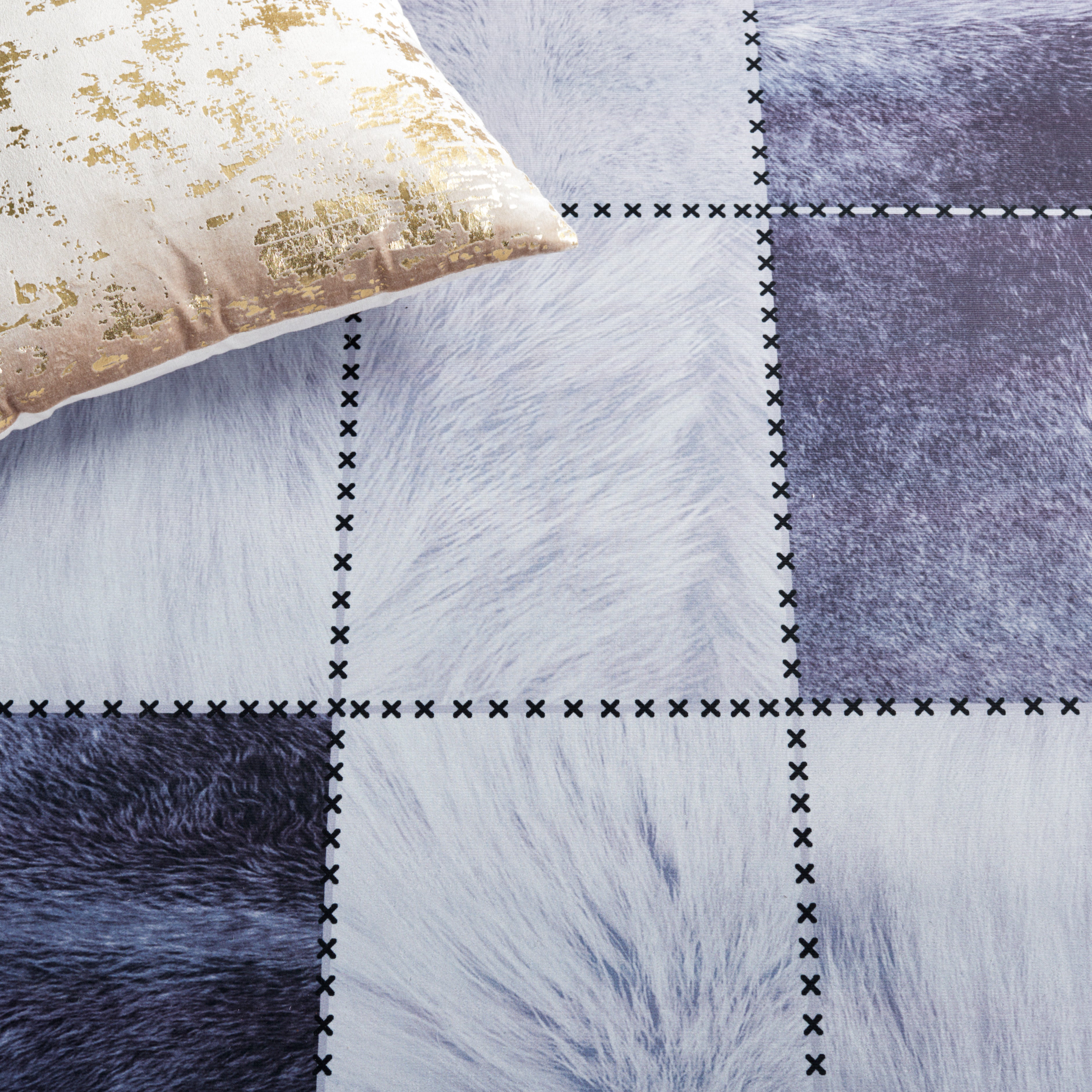 Safavieh Faux Hide 519 Rug, FAH519 - Light Grey / Grey