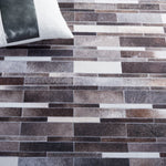 Safavieh Faux Hide 542 Rug, FAH542 - Ivory / Grey