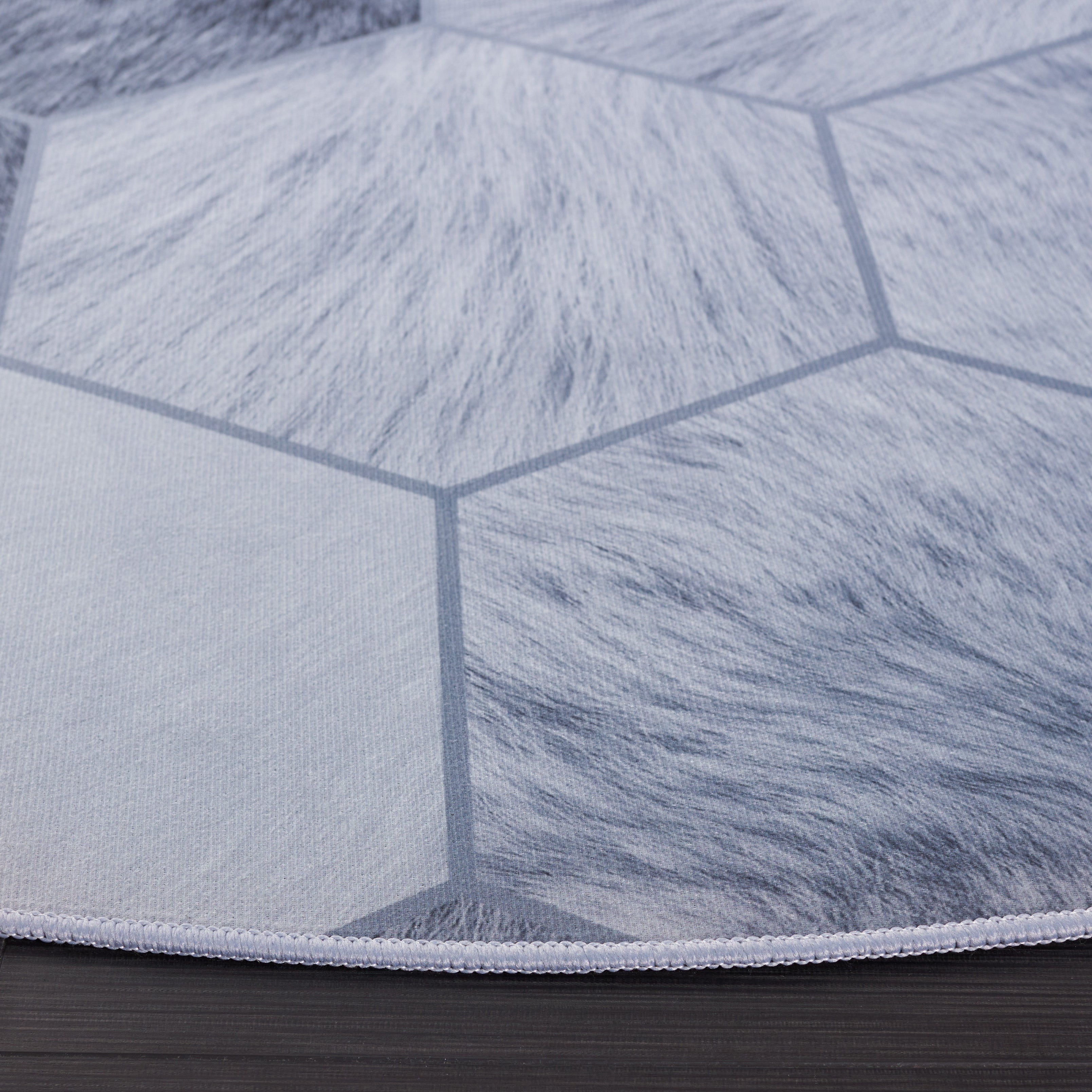 Safavieh Faux Hide 546 Rug, FAH546 - Ivory / Grey