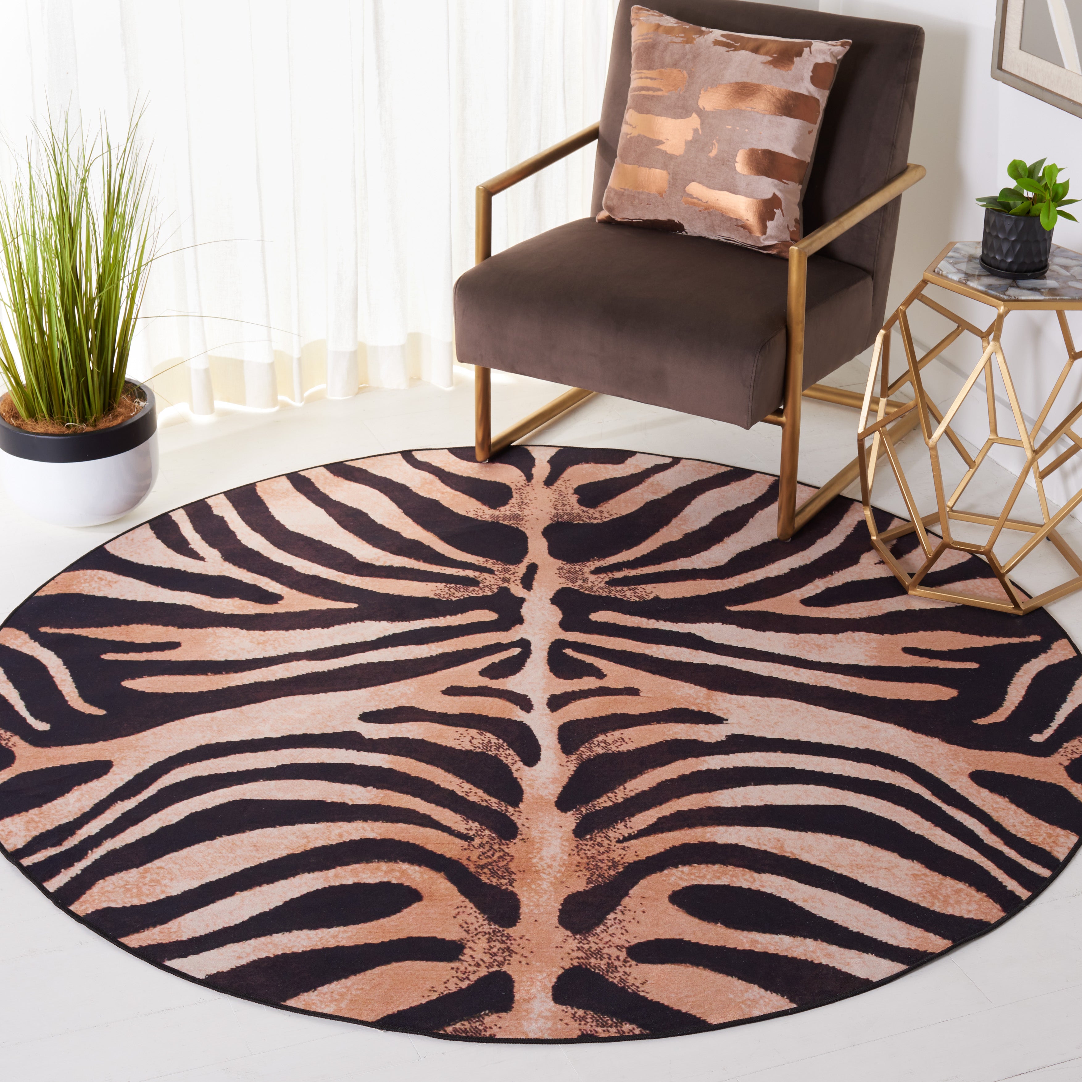 Safavieh Faux Hide 547 Rug, FAH547 - Light Orange / Black