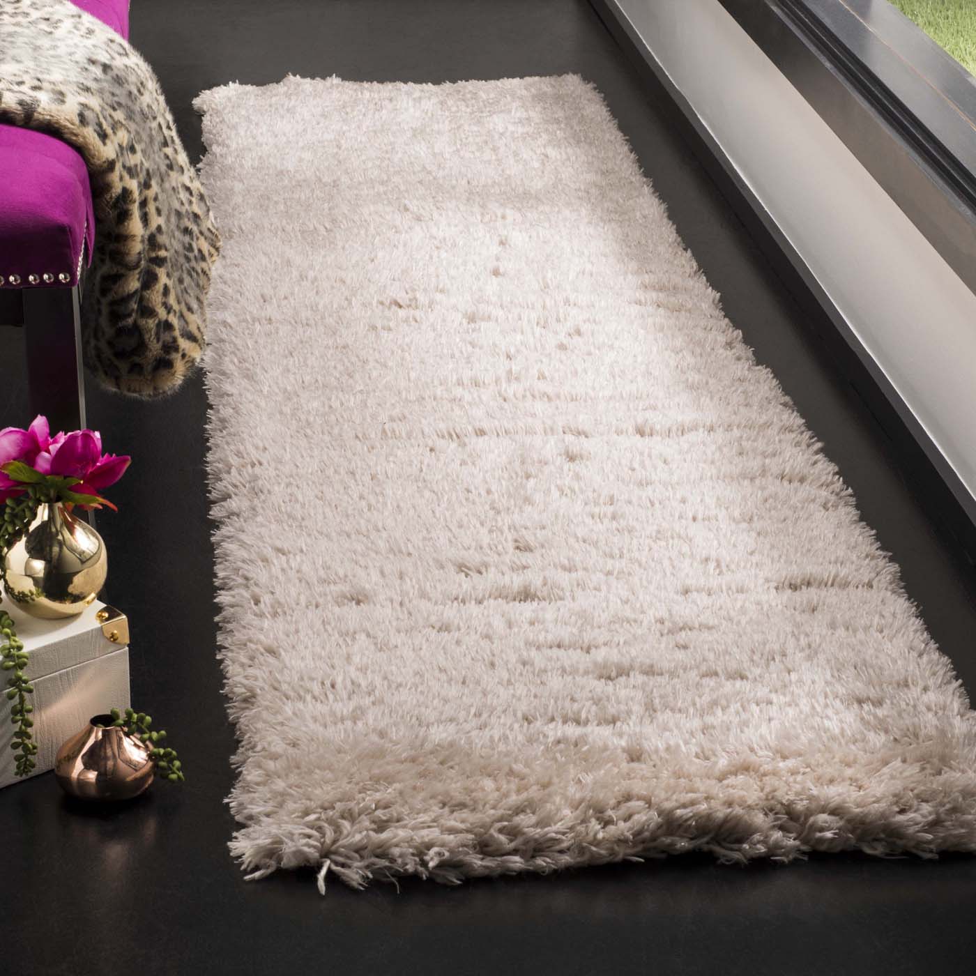 Safavieh Flokati Shag 950 Rug, FLK950 - Beige