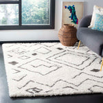 Safavieh Flokati Shag 980 Rug, FLK980 - Ivory / Charcoal