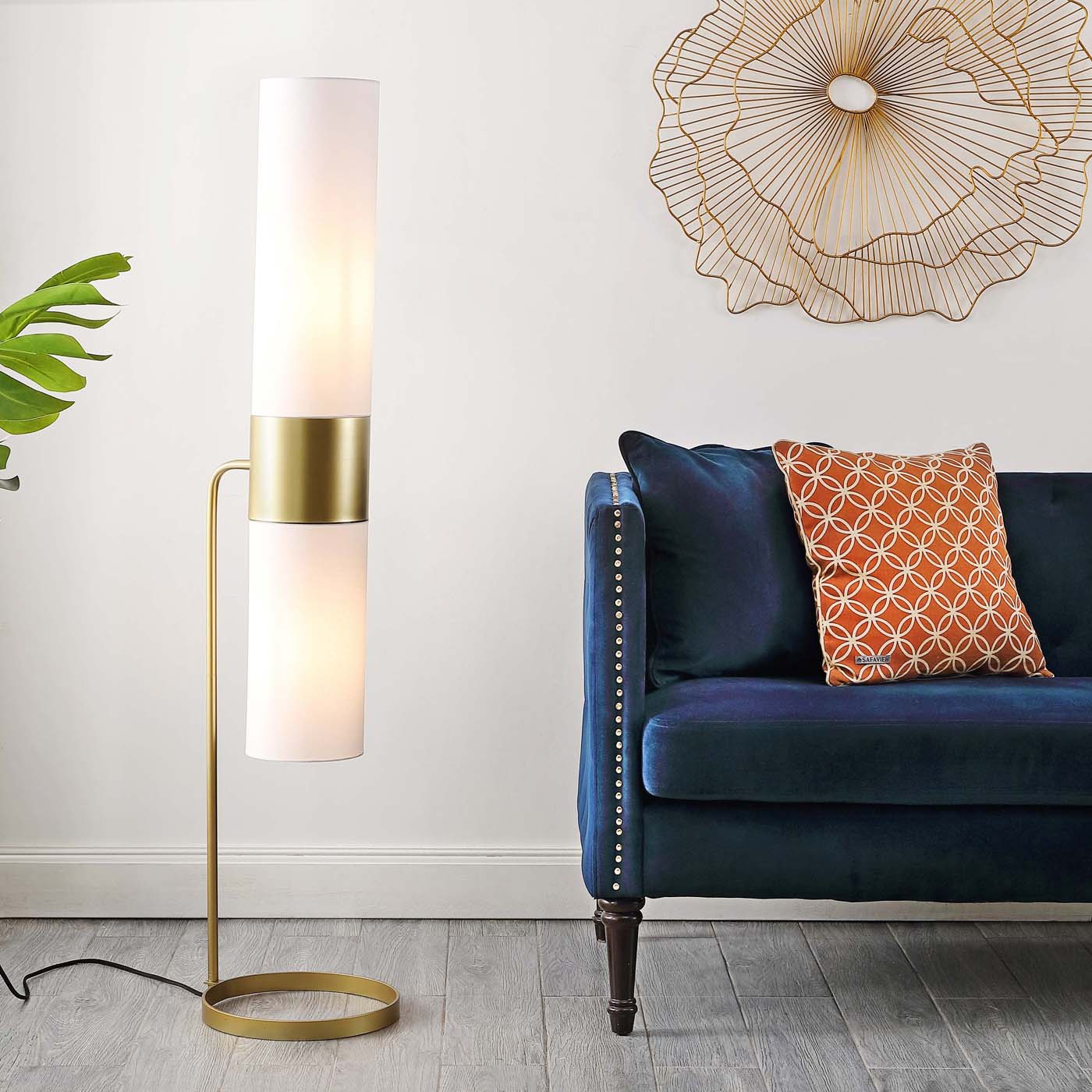 Safavieh Fierro Floor Lamp , FLL4120 - Gold