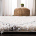 Safavieh Fontana Shag 815 Rug, FNT815 - Cream / Grey