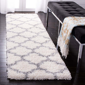 Safavieh Fontana Shag 818 Rug, FNT818