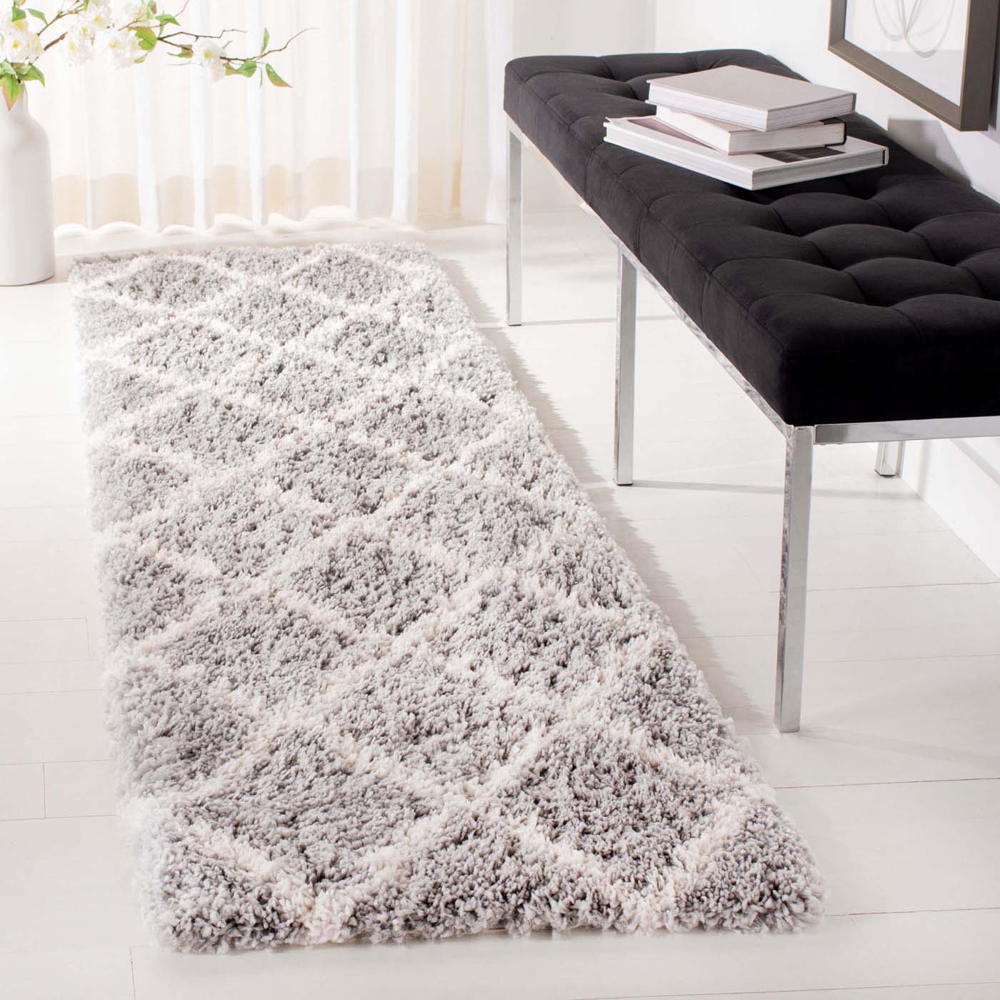 Safavieh Fontana Shag 821 Rug, FNT821 - Grey / Cream