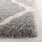 Safavieh Fontana Shag 821 Rug, FNT821 - Grey / Cream