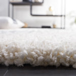 Safavieh Fontana Shag 823 Rug, FNT823 - Ivory / Grey