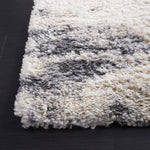 Safavieh Fontana Shag 831 Rug, FNT831 - Ivory / Grey