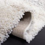 Safavieh Fontana Shag 832 Rug, FNT832 - Ivory / Grey