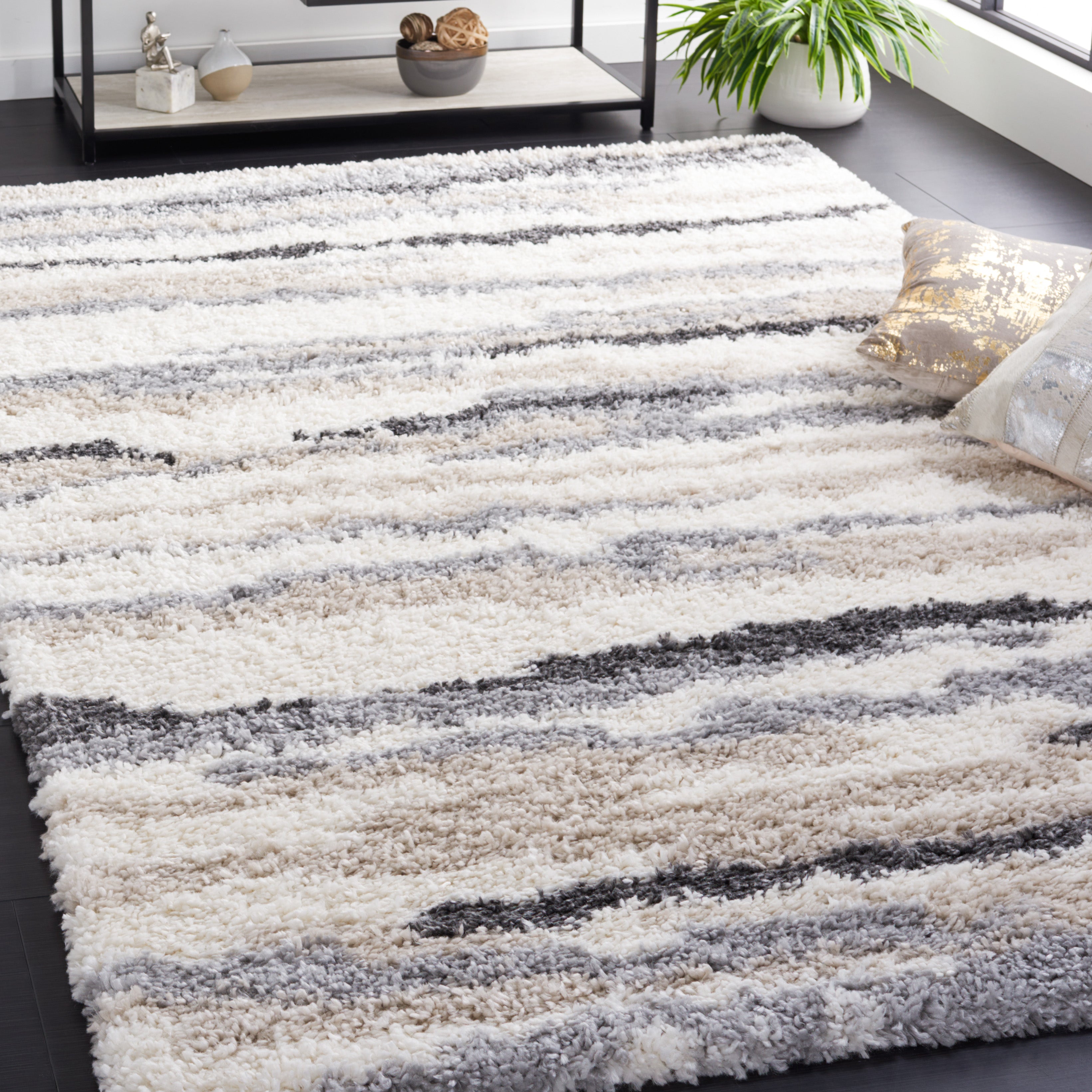 Safavieh Fontana Shag 833 Rug, FNT833 - Ivory / Grey