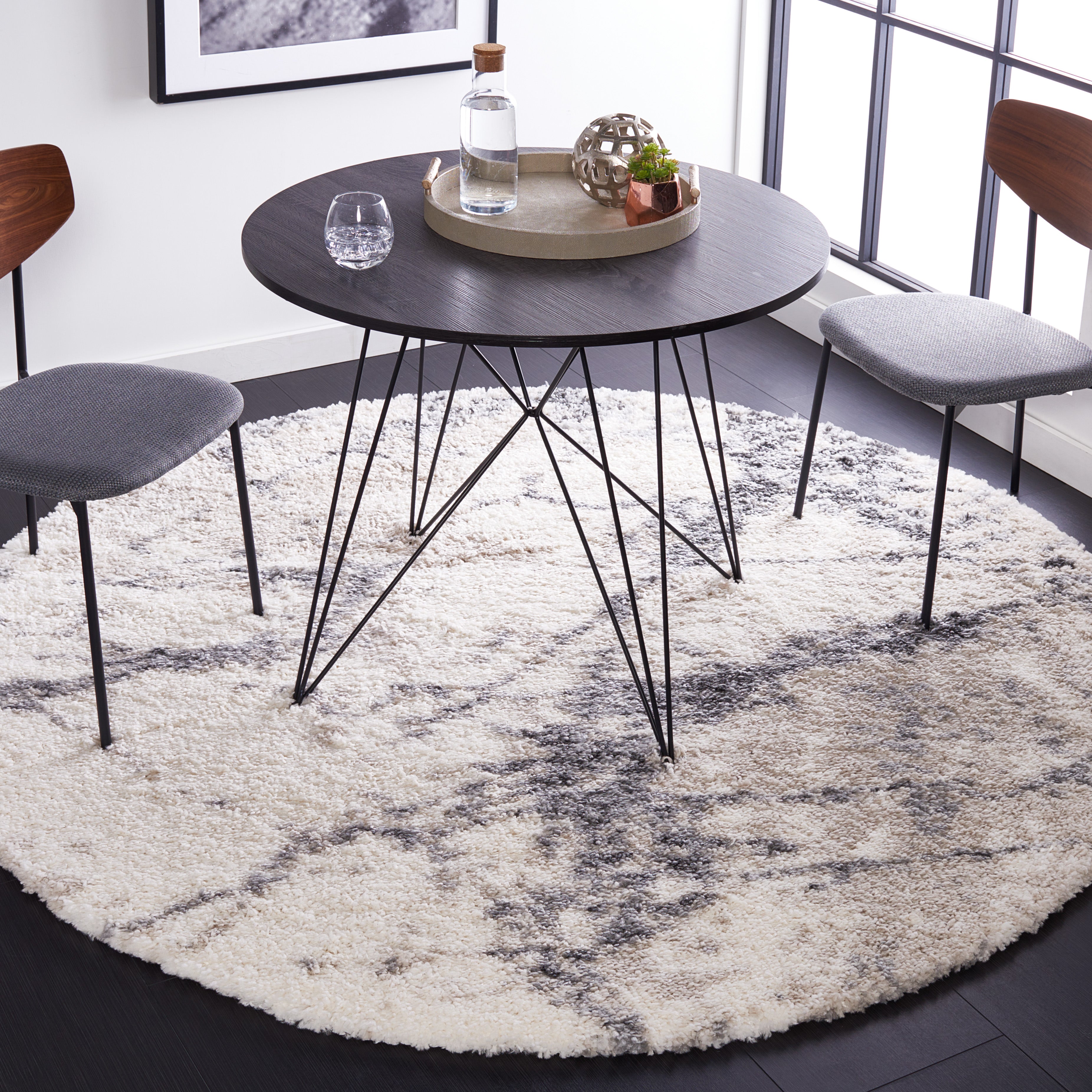 Safavieh Fontana Shag 834 Rug, FNT834 - Ivory / Grey