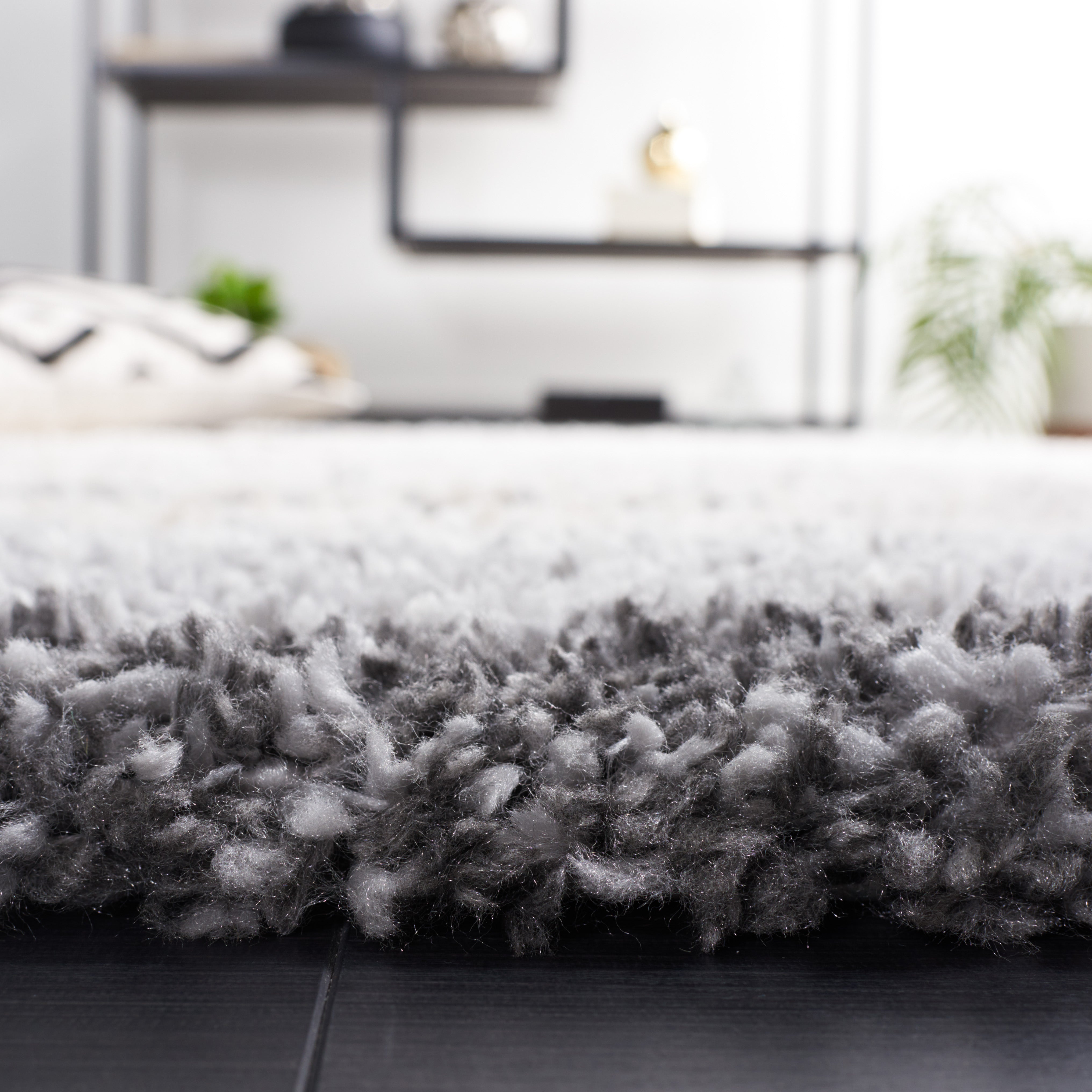 Safavieh Fontana Shag 835 Rug, FNT835 - Ivory / Grey