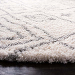 Safavieh Fontana Shag 836 Rug, FNT836 - Cream / Grey