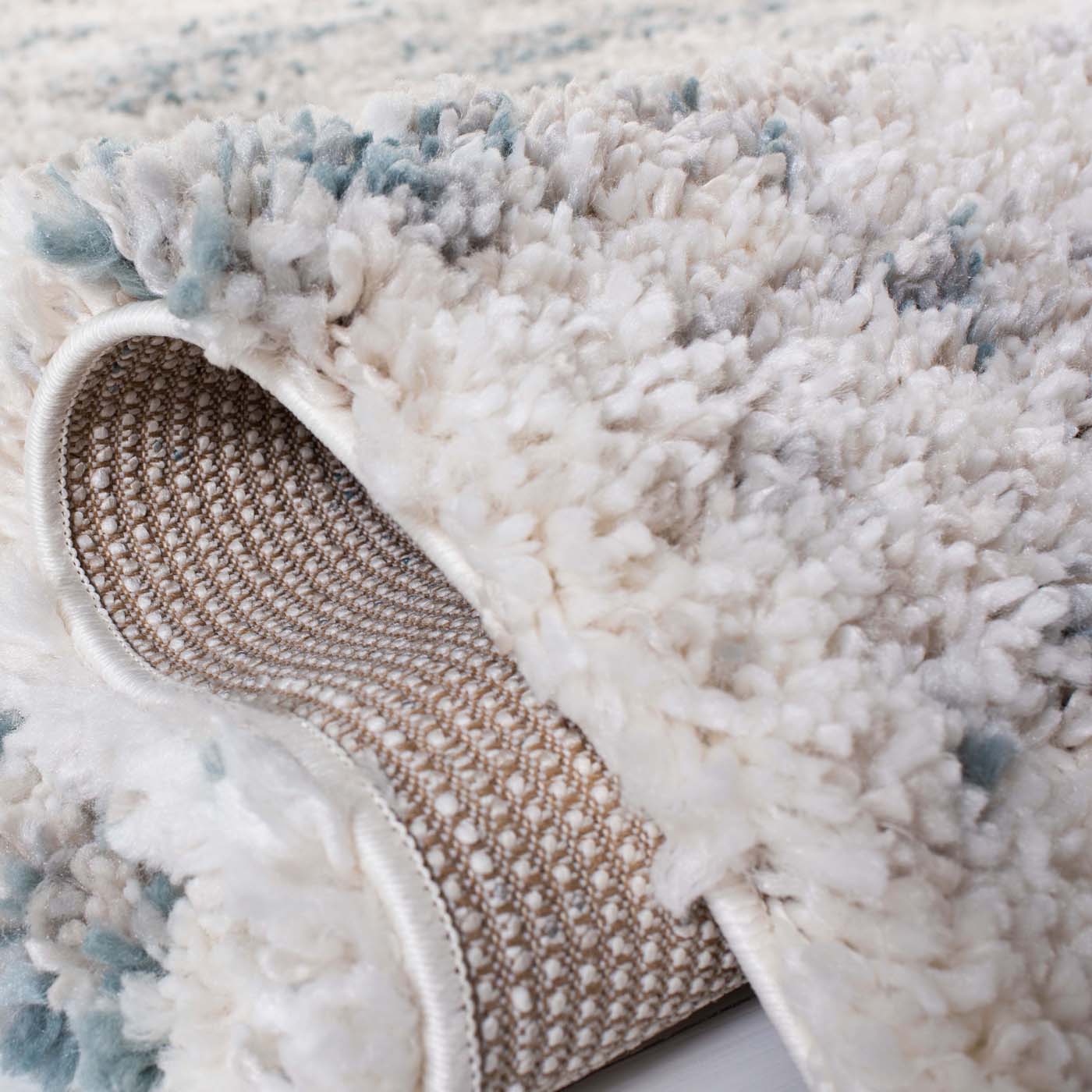 Safavieh Fontana Shag 873 Rug, FNT873 - Ivory / Teal