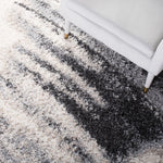 Safavieh Fontana Shag 896 Rug, FNT896 - Grey / Ivory