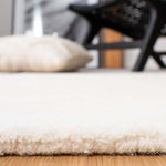 Safavieh Fifth Avenue 110 Rug, FTV110 - Ivory / Black