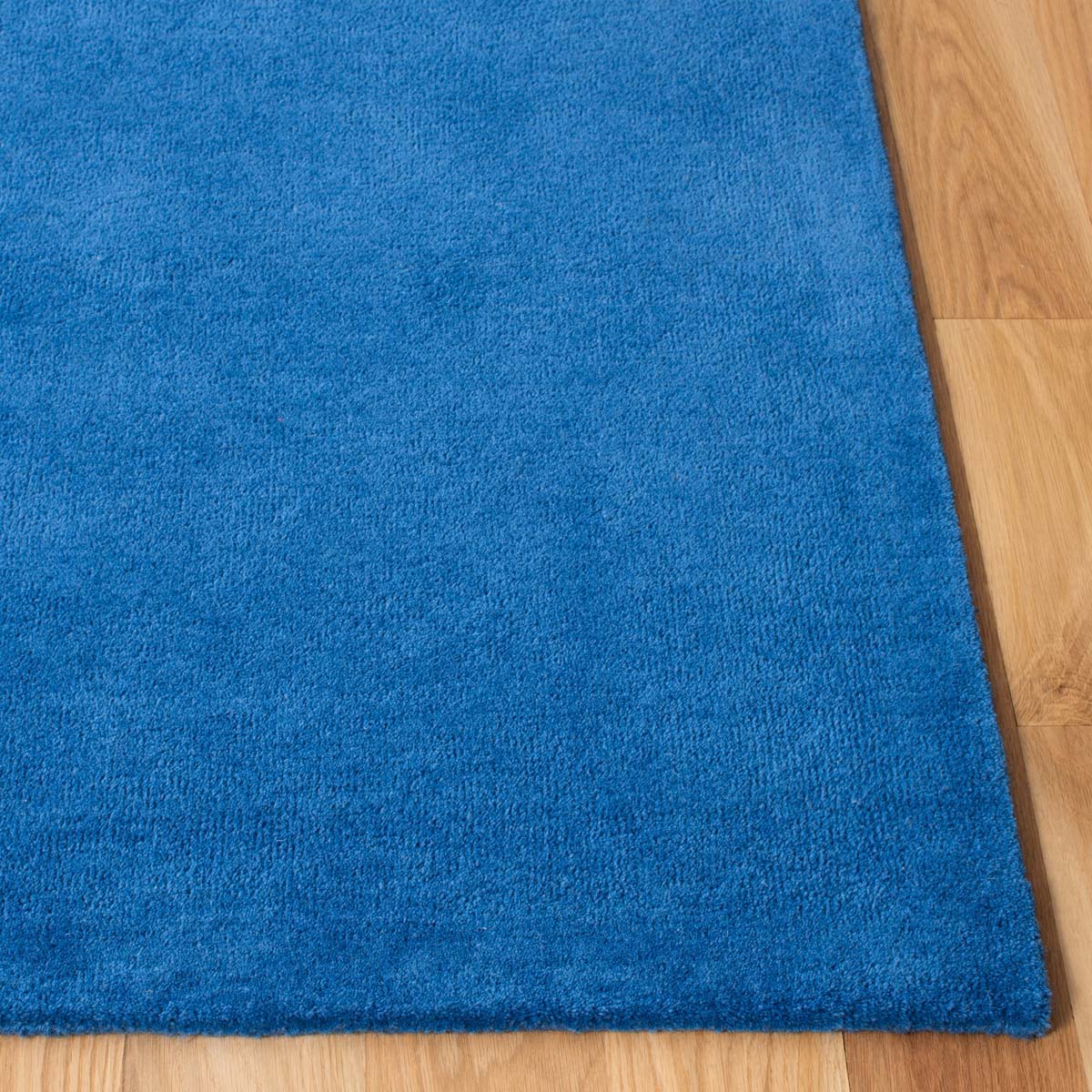 Safavieh Fifth Avenue 117 Rug, FTV117 - Blue
