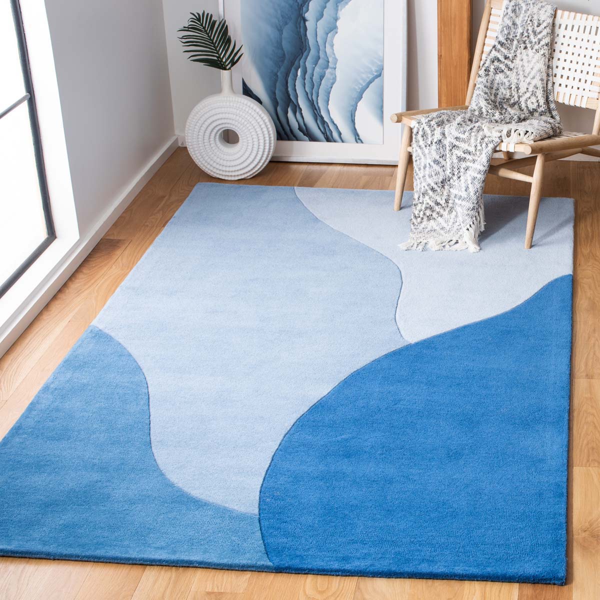 Safavieh Fifth Avenue 117 Rug, FTV117 - Blue