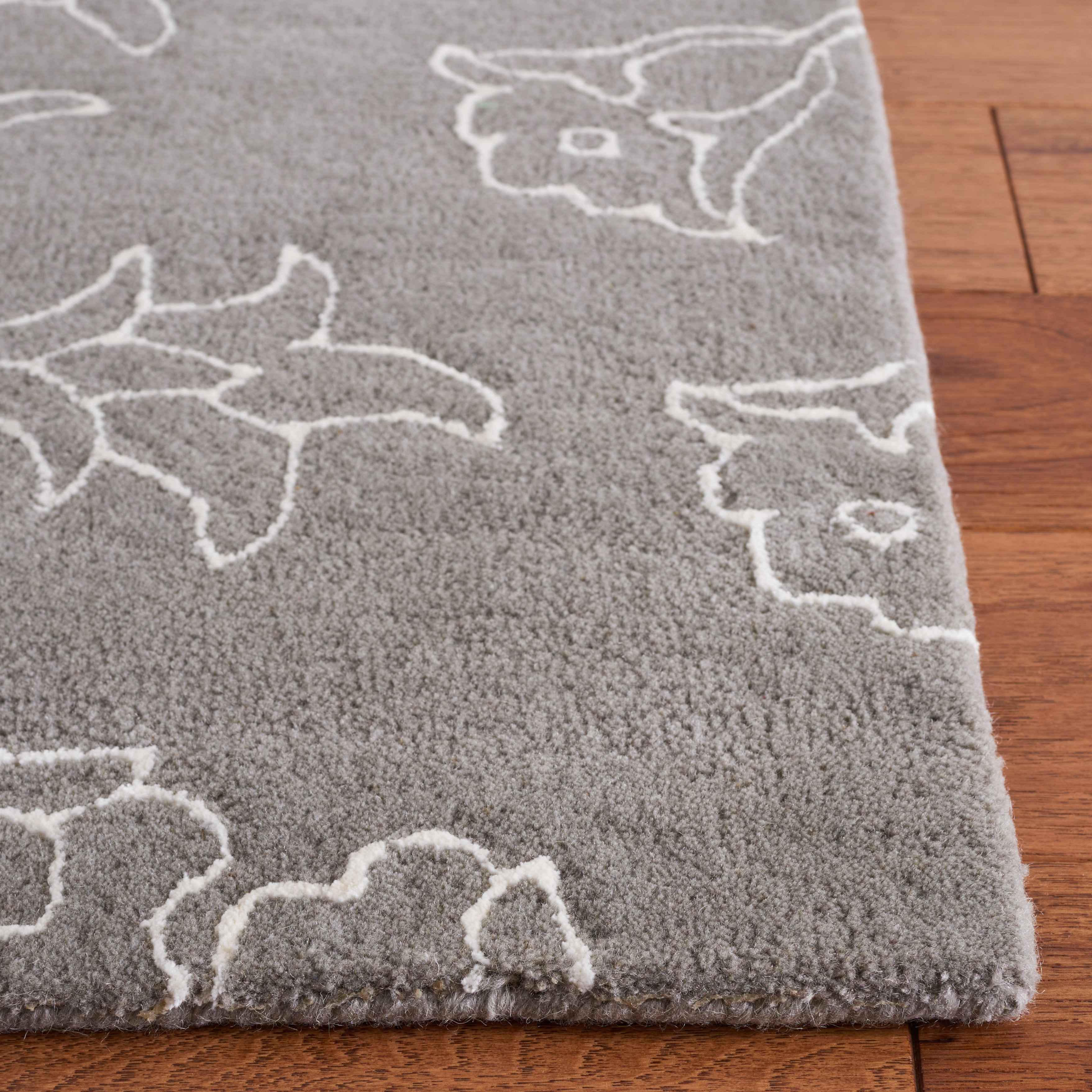 Safavieh Fifth Avenue 135 Rug, FTV135 - Dark Grey / Ivory