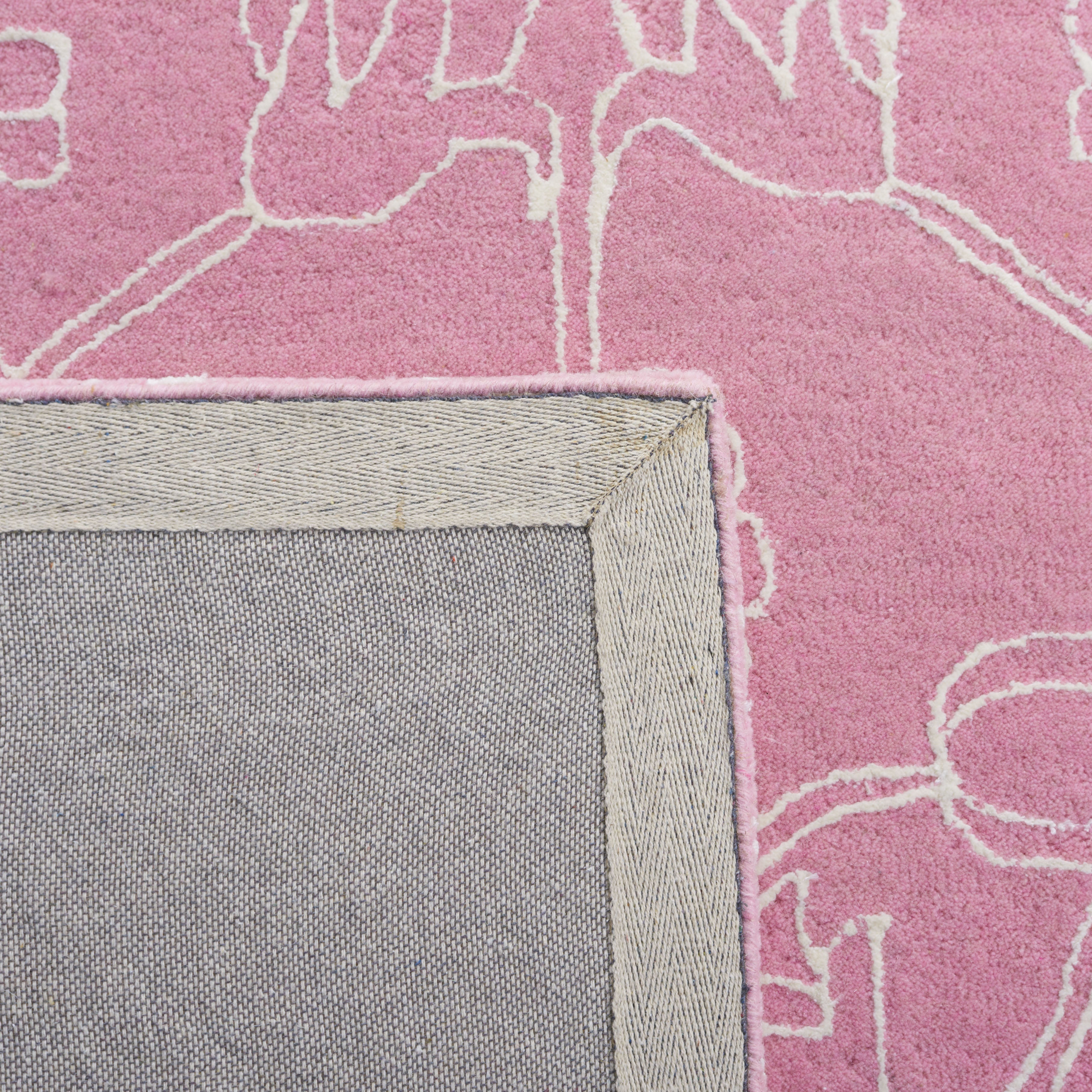 Safavieh Fifth Avenue 135 Rug, FTV135 - Pink / Ivory